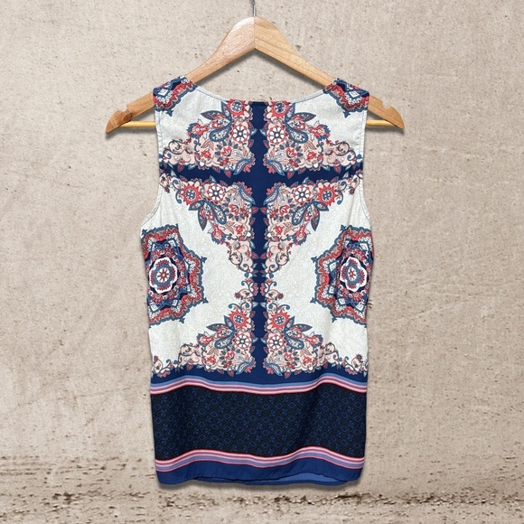 41 Hawthorn Blouse - Picture 2 of 3